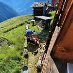 Heimelige In Einem Walliser Haus * Staldenried