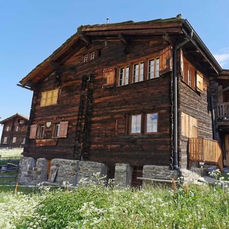 Heimelige In Einem Walliser Haus * Staldenried