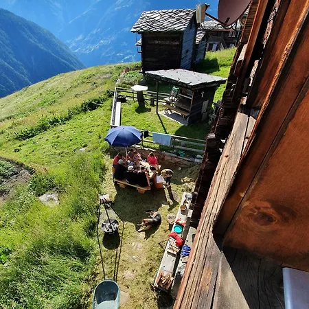 Heimelige In Einem Walliser Haus * Staldenried