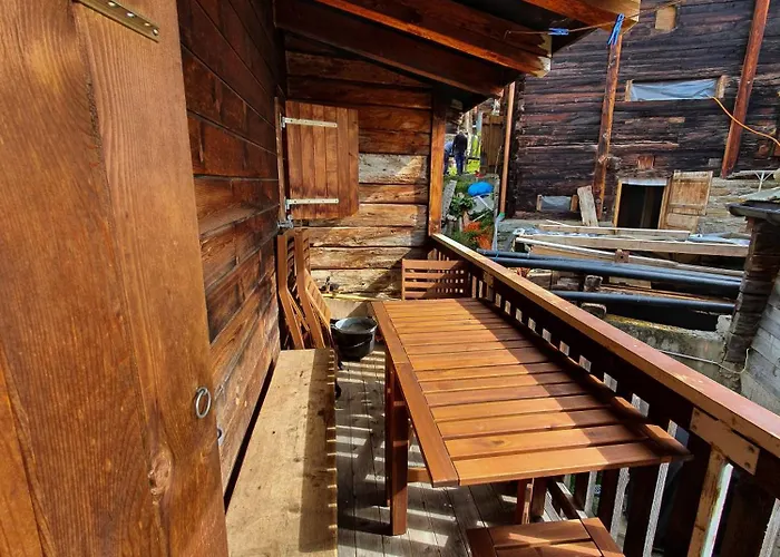 Heimelige In Einem Walliser Haus Lägenhet Staldenried